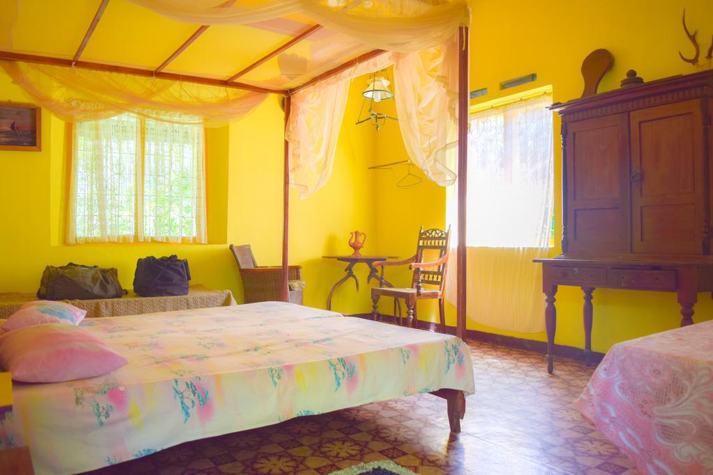 Shammie Guest House Hikkaduwa Eksteriør billede